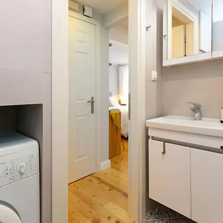 Spianada Wood & White - Minimal Fabulous Apt! Apartment *