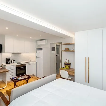 Spianada Wood & White - Minimal Fabulous Apt! Corfu (city)